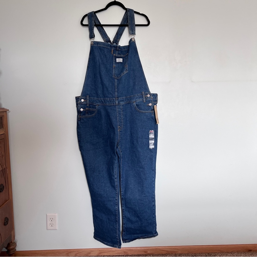 Levi’s denim bib overalls size 24W